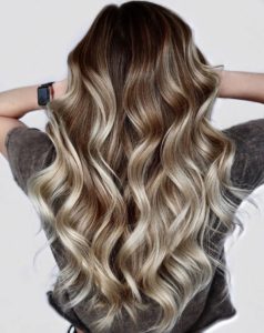 Long Hairstyles Layered Blonde Or Curly