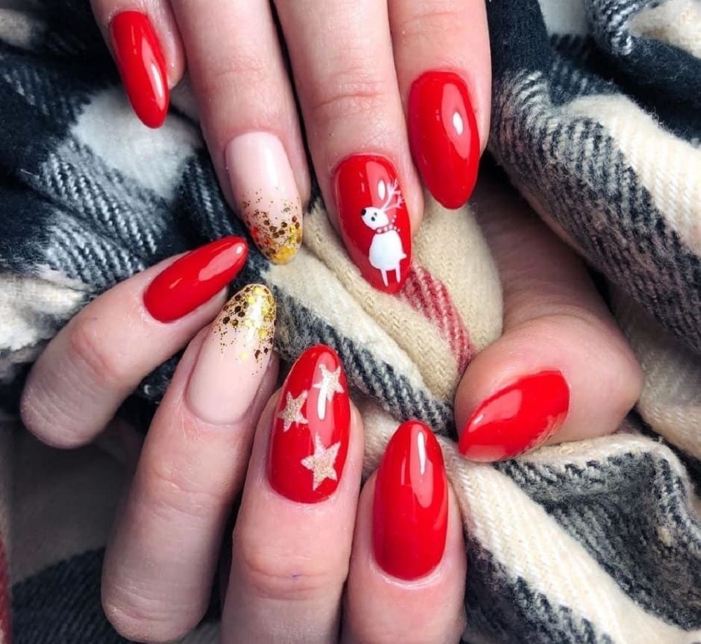 Christmas Nails 2024 Elegant Acrylic And Designs   Christmas Nail Ideas 2024 